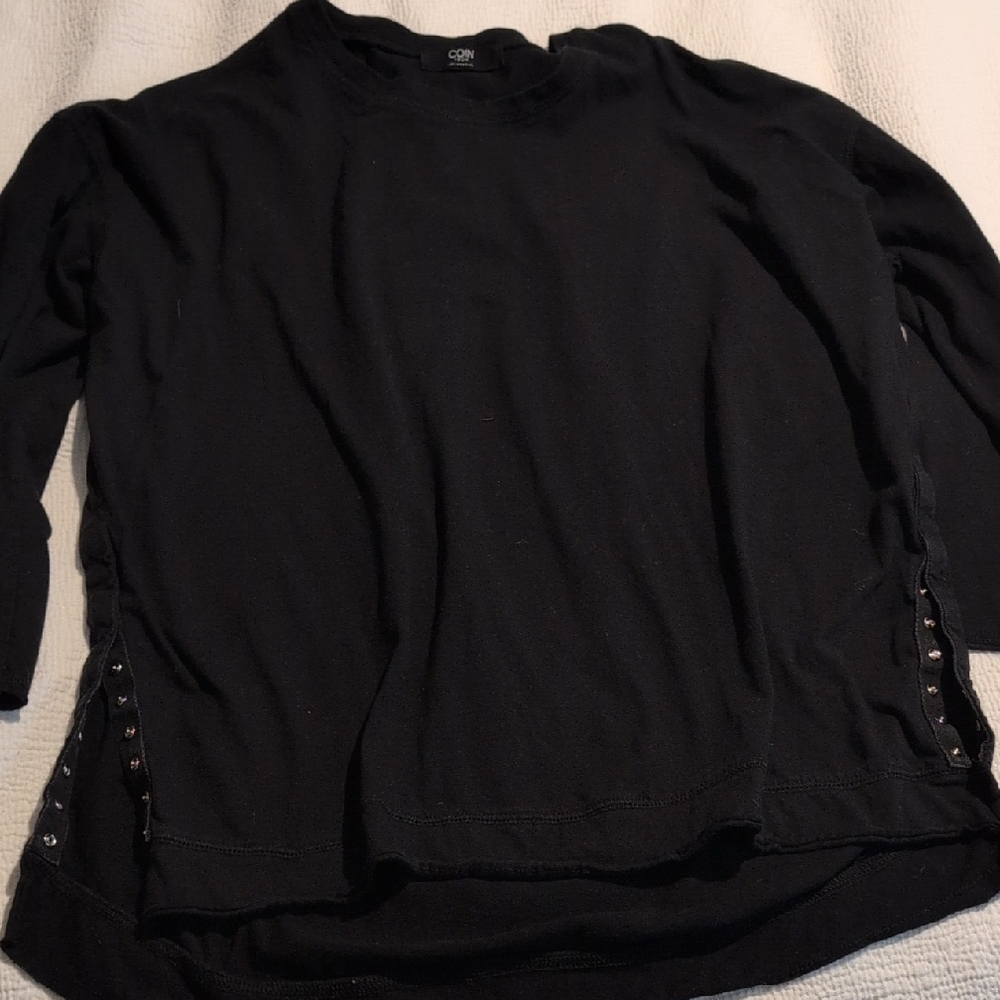 CON Women's Black Long Sleeve Top with Snap Details